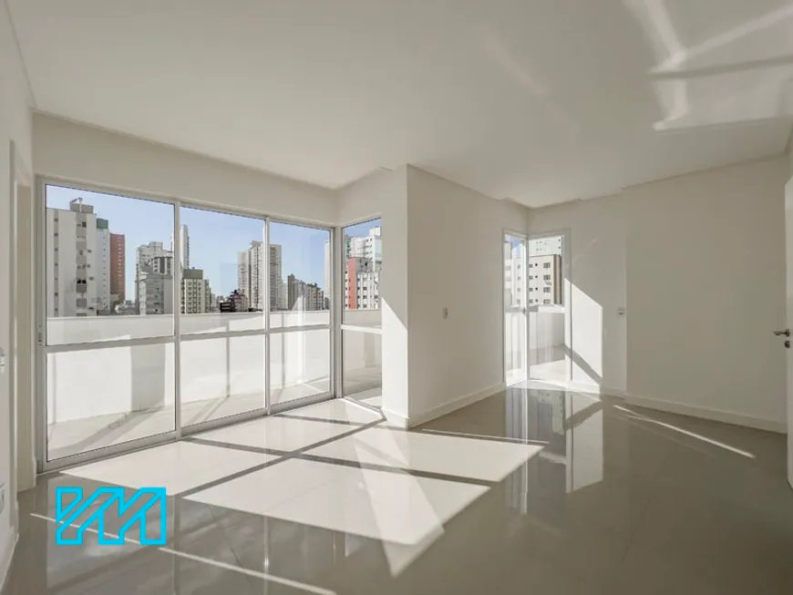 Foto 1 de Apartamento com 3 Quartos à venda, 353m² em Centro, Balneário Camboriú