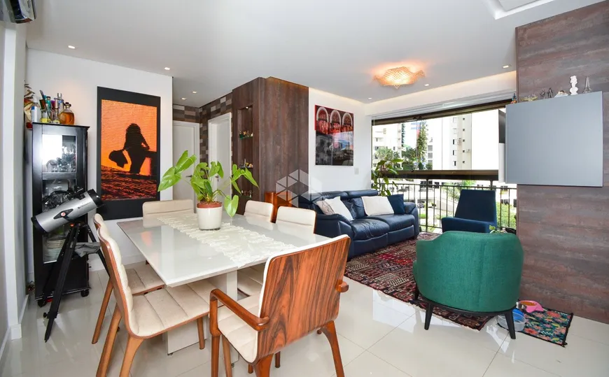 Foto 1 de Apartamento com 2 Quartos à venda, 62m² em Agronômica, Florianópolis
