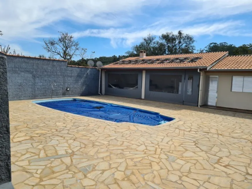 Foto 1 de Fazenda/Sítio com 3 Quartos à venda, 600m² em Machadinho, Jarinu