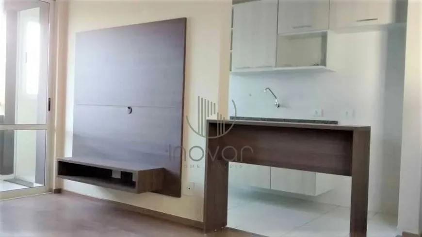 Foto 1 de Apartamento com 3 Quartos à venda, 71m² em Aurora, Londrina