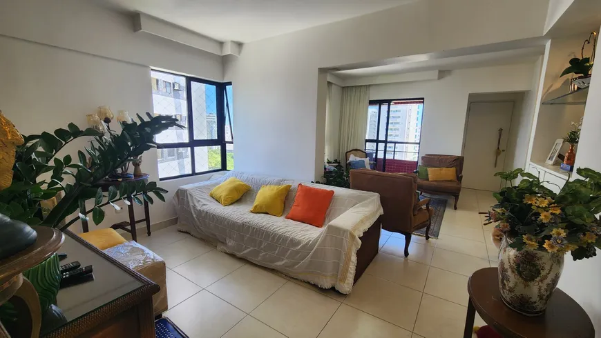 Foto 1 de Apartamento com 2 Quartos à venda, 90m² em Boa Viagem, Recife