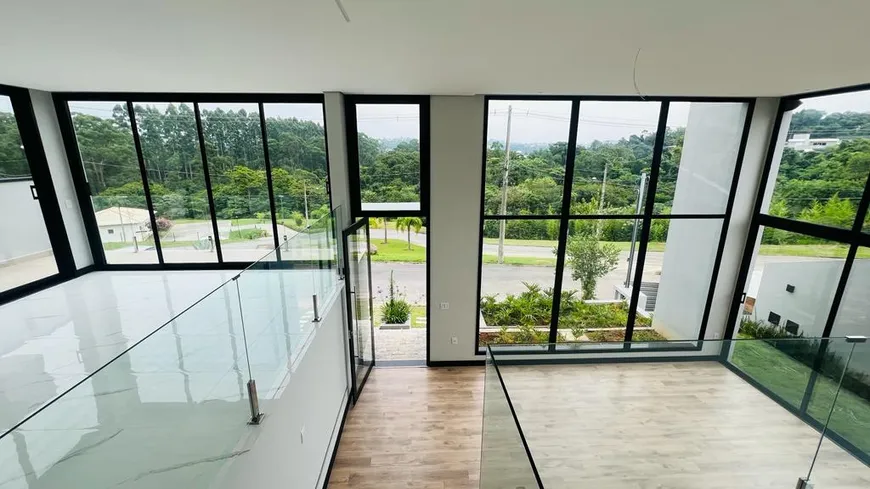 Foto 1 de Casa de Condomínio com 4 Quartos à venda, 272m² em Parque Dom Henrique, Cotia