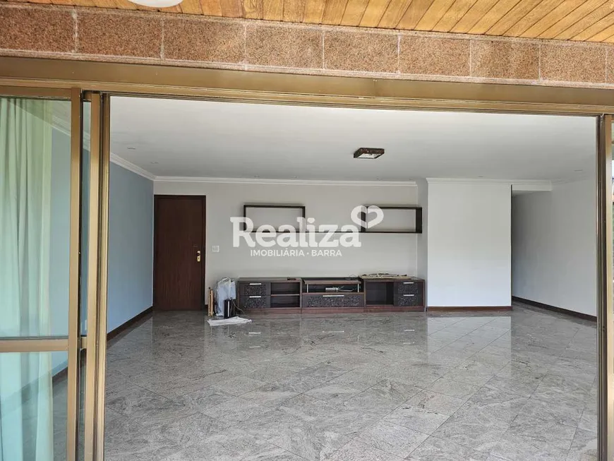 Foto 1 de Apartamento com 3 Quartos à venda, 160m² em Jardim Oceanico, Rio de Janeiro
