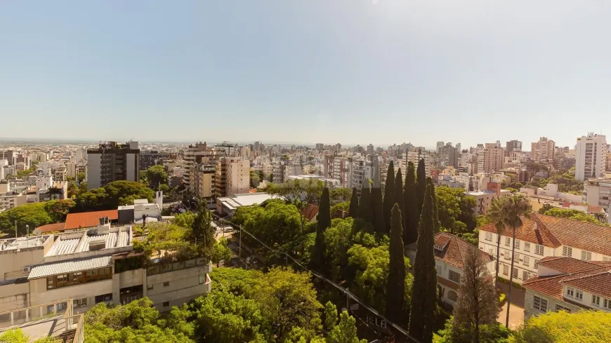 Foto 1 de Cobertura com 3 Quartos à venda, 220m² em Bela Vista, Porto Alegre