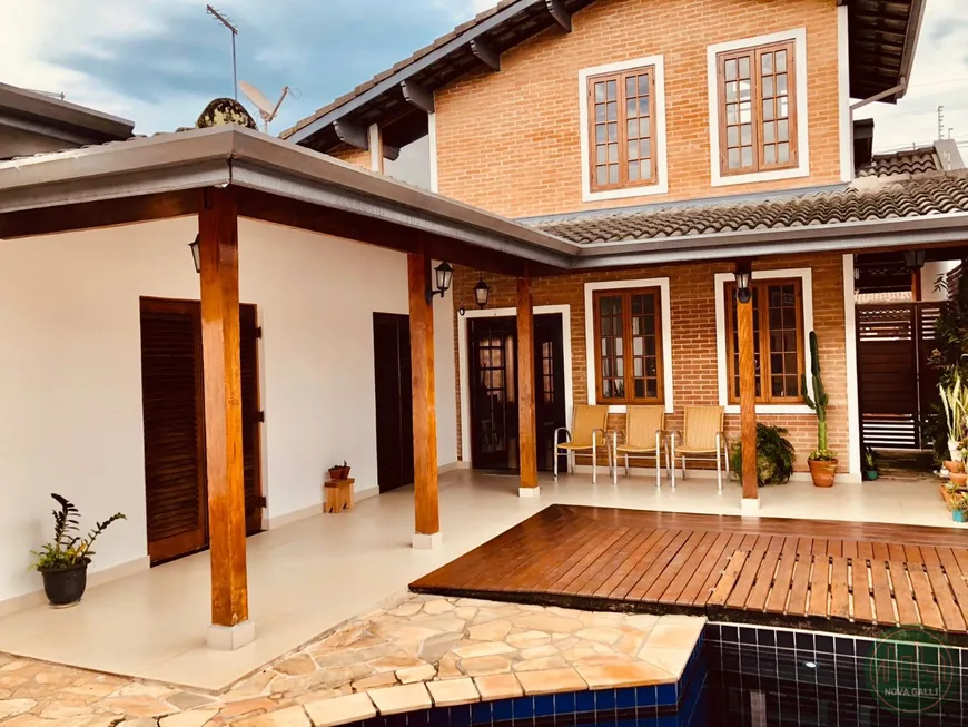 Foto 1 de Casa com 2 Quartos à venda, 299m² em Centro, Ubatuba