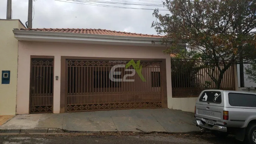 Foto 1 de Casa com 3 Quartos à venda, 190m² em Parque Fehr, São Carlos
