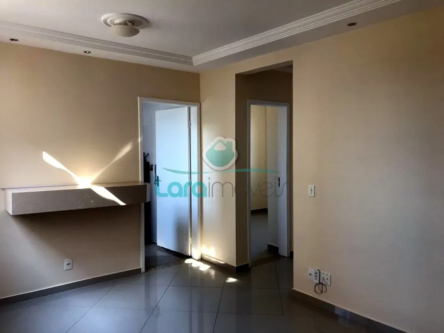 Foto 1 de Apartamento com 2 Quartos à venda, 50m² em Virgem Santa, Macaé