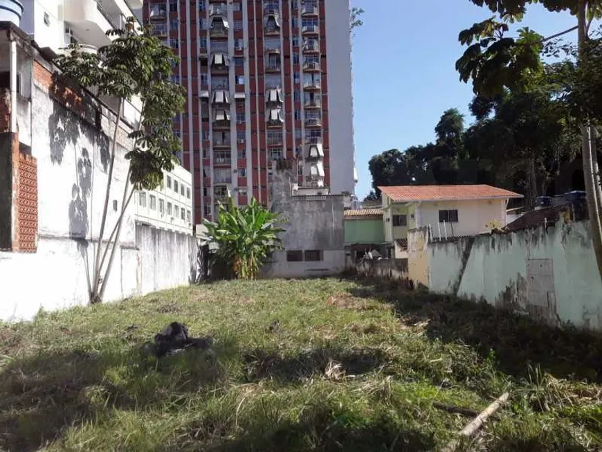 Foto 1 de Lote/Terreno à venda, 761m² em Pechincha, Rio de Janeiro