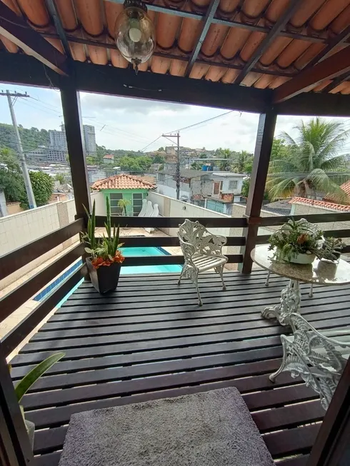 Foto 1 de Casa com 3 Quartos à venda, 270m² em Colubandê, São Gonçalo