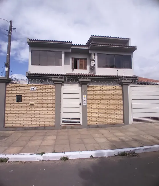 Foto 1 de Casa com 3 Quartos à venda, 205m² em Harmonia, Canoas