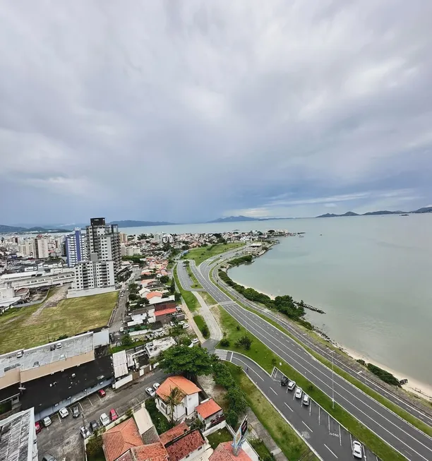 Foto 1 de Cobertura com 3 Quartos à venda, 248m² em Balneario do Estreito, Florianópolis