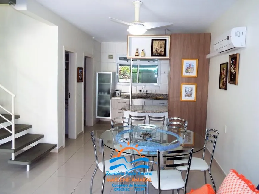 Foto 1 de Casa de Condomínio com 2 Quartos para alugar, 90m² em Canasvieiras, Florianópolis