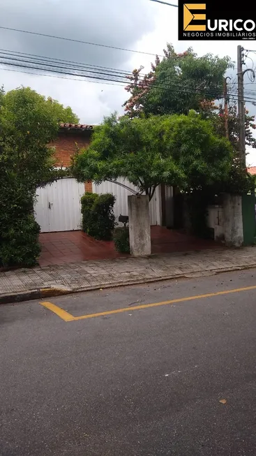 Foto 1 de Casa com 4 Quartos à venda, 360m² em Centro, Vinhedo