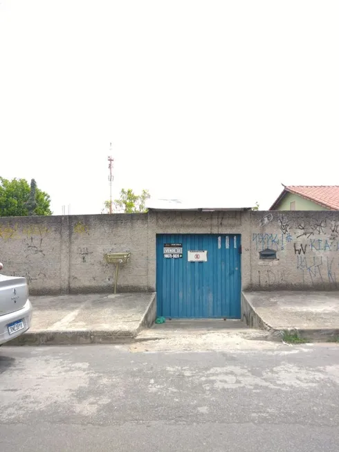 Foto 1 de Casa com 3 Quartos à venda, 360m² em Vila Universal, Betim