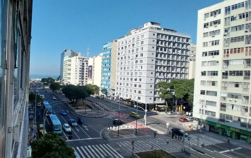 Foto 1 de Kitnet com 1 Quarto à venda, 36m² em Copacabana, Rio de Janeiro