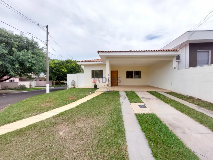 Foto 1 de Casa de Condomínio com 3 Quartos para alugar, 200m² em Residencial Samambaia, São Carlos