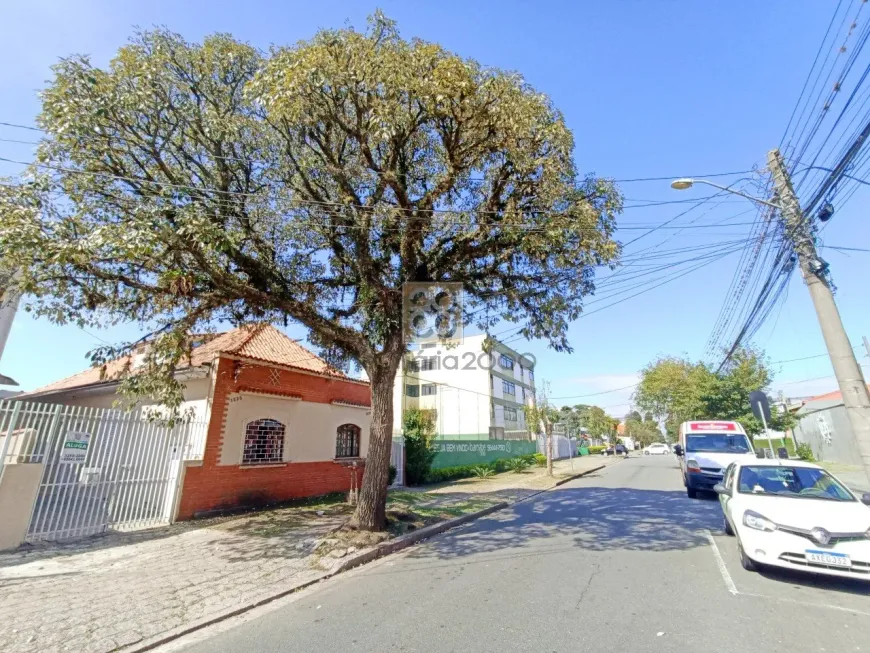 Foto 1 de Casa com 2 Quartos para alugar, 52m² em Alto, Curitiba