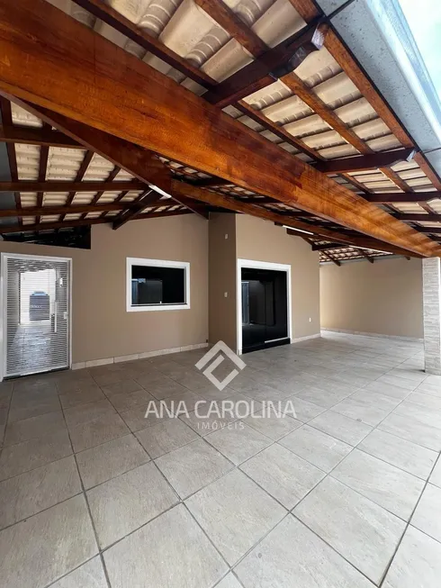 Foto 1 de Casa com 3 Quartos à venda, 300m² em Planalto, Montes Claros