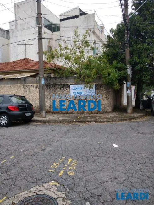 Foto 1 de Lote/Terreno à venda, 250m² em Vila Scarpelli, Santo André