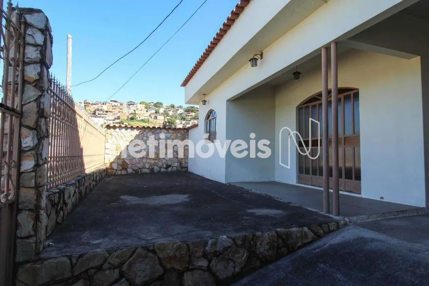 Foto 1 de Casa com 3 Quartos à venda, 167m² em Serra Verde, Belo Horizonte