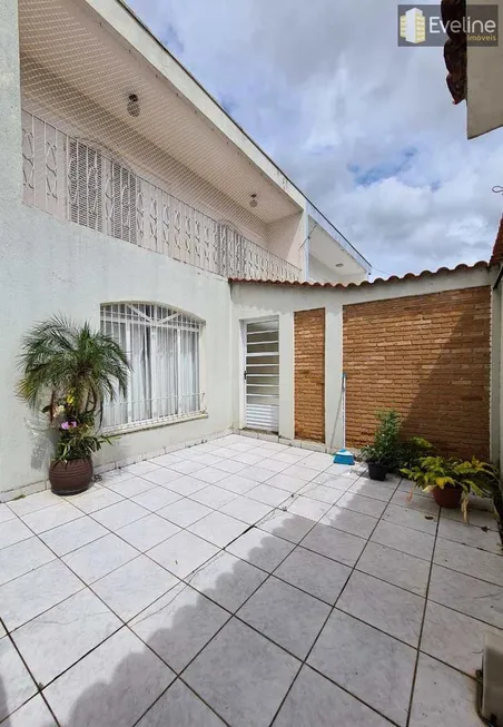 Foto 1 de Casa com 3 Quartos para venda ou aluguel, 140m² em Vila Oliveira, Mogi das Cruzes