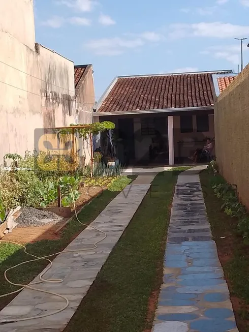 Foto 1 de Casa com 2 Quartos à venda, 100m² em Vila Jardim Celina, Bauru