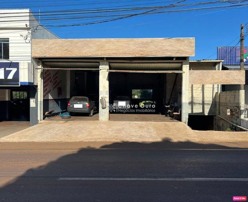 Foto 1 de Galpão/Depósito/Armazém à venda, 253m² em São Cristovão, Cascavel