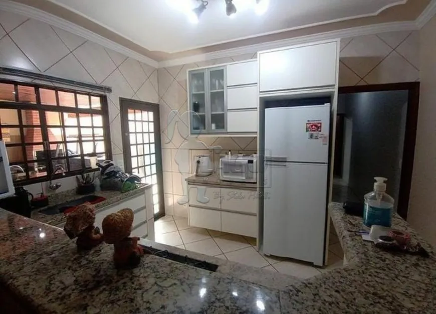Foto 1 de Casa com 2 Quartos à venda, 129m² em Parque dos Flamboyans, Ribeirão Preto