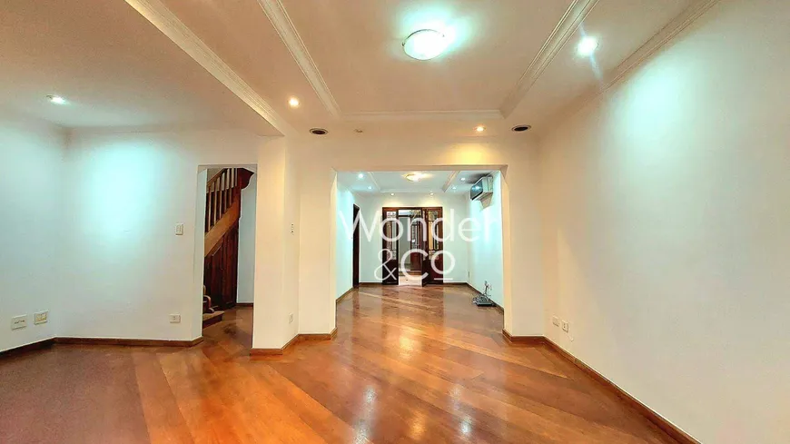Foto 1 de Casa com 3 Quartos à venda, 220m² em Vila Nova Conceição, São Paulo