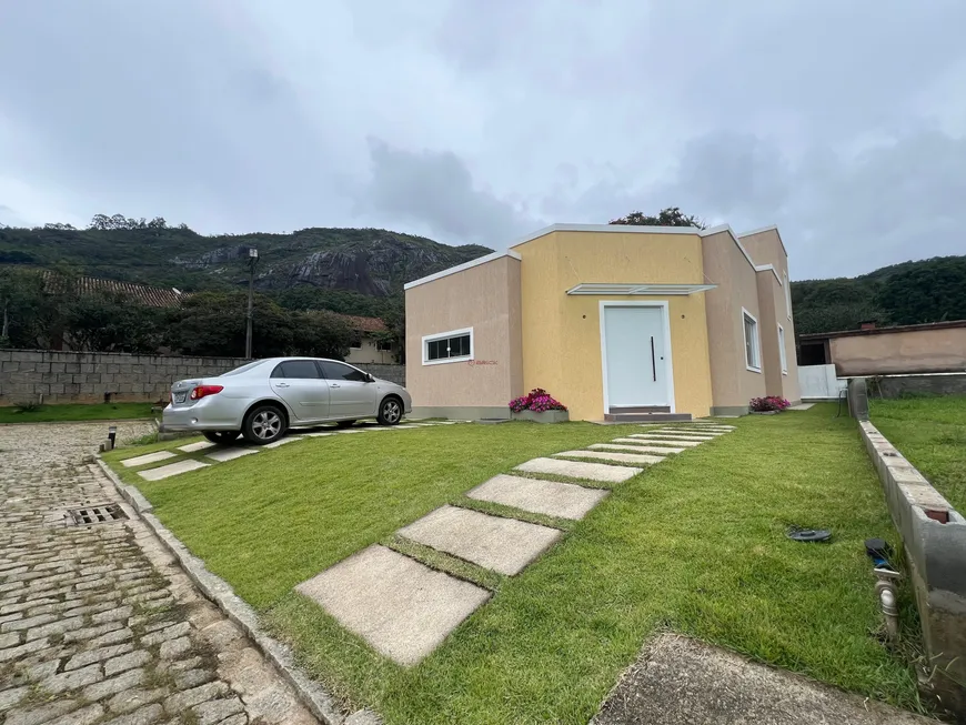 Foto 1 de Casa de Condomínio com 3 Quartos à venda, 145m² em Parque do Imbuí, Teresópolis