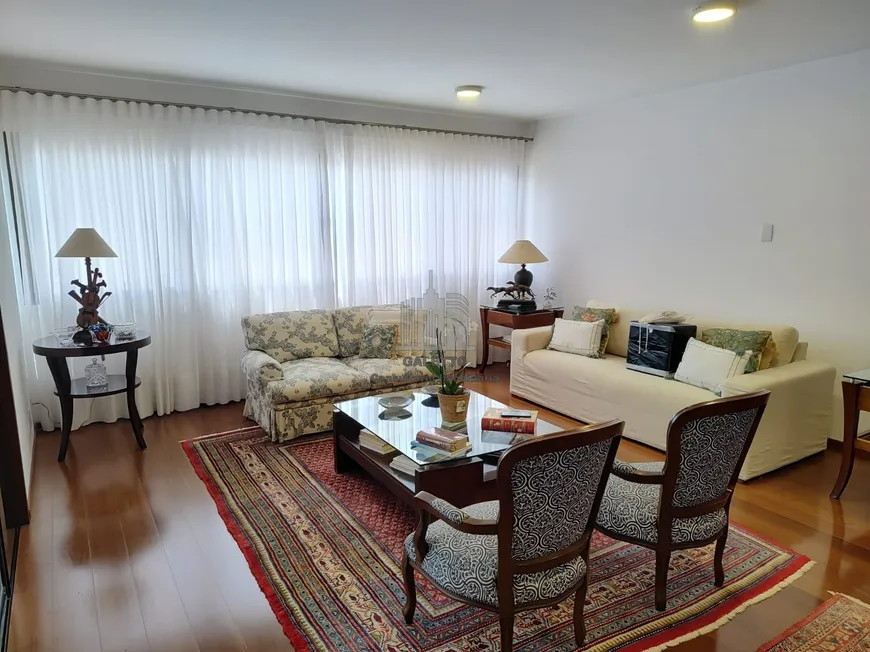 Foto 1 de Apartamento com 4 Quartos para venda ou aluguel, 237m² em Cambuí, Campinas