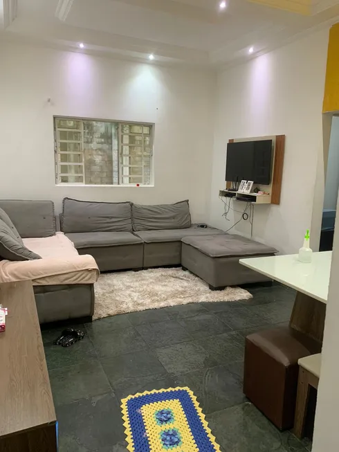 Foto 1 de Apartamento com 2 Quartos à venda, 57m² em Jardim das Margaridas, Jandira