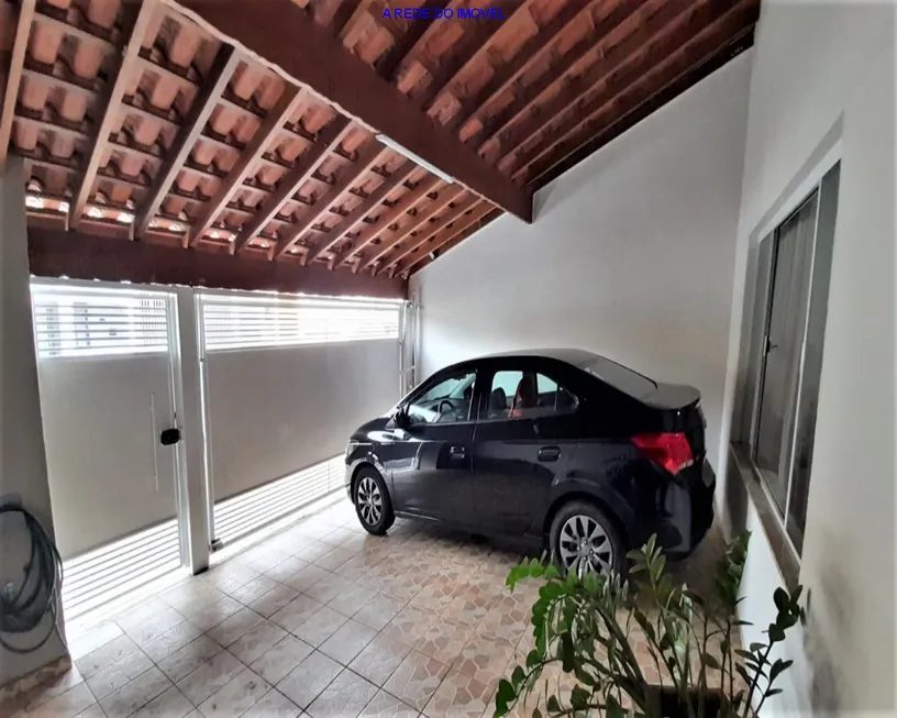 Foto 1 de Casa com 4 Quartos à venda, 153m² em Parque Novo Mundo, Americana