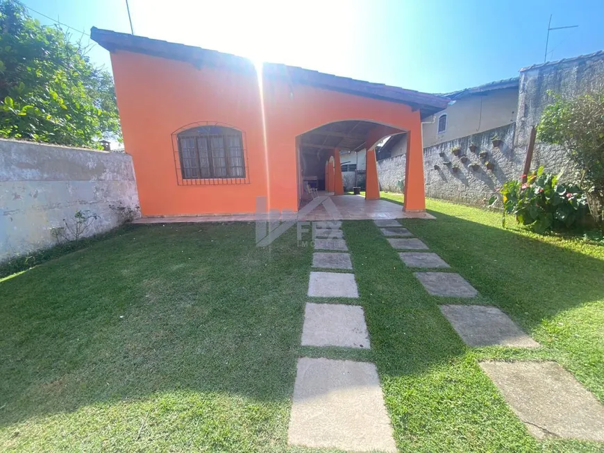 Foto 1 de Casa com 2 Quartos à venda, 70m² em Gaivota Praia, Itanhaém