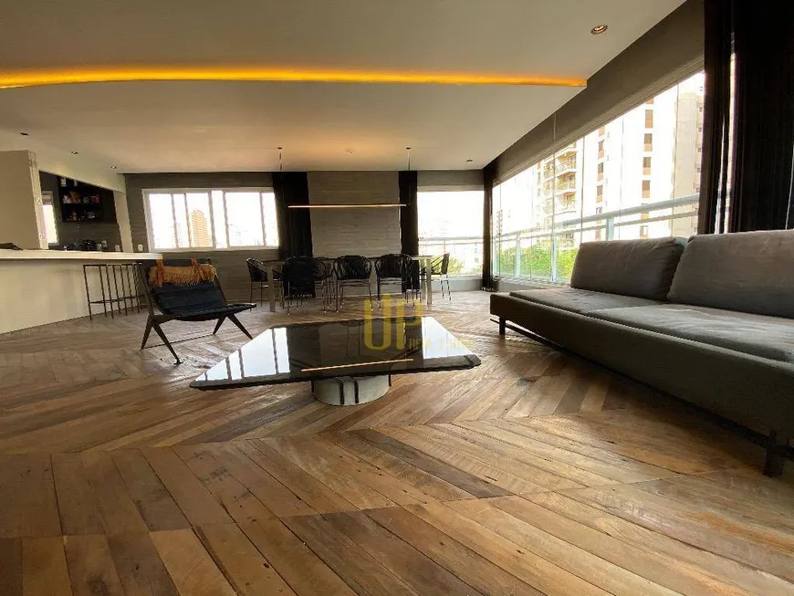 Foto 1 de Apartamento com 2 Quartos à venda, 161m² em Vila Nova Conceição, São Paulo