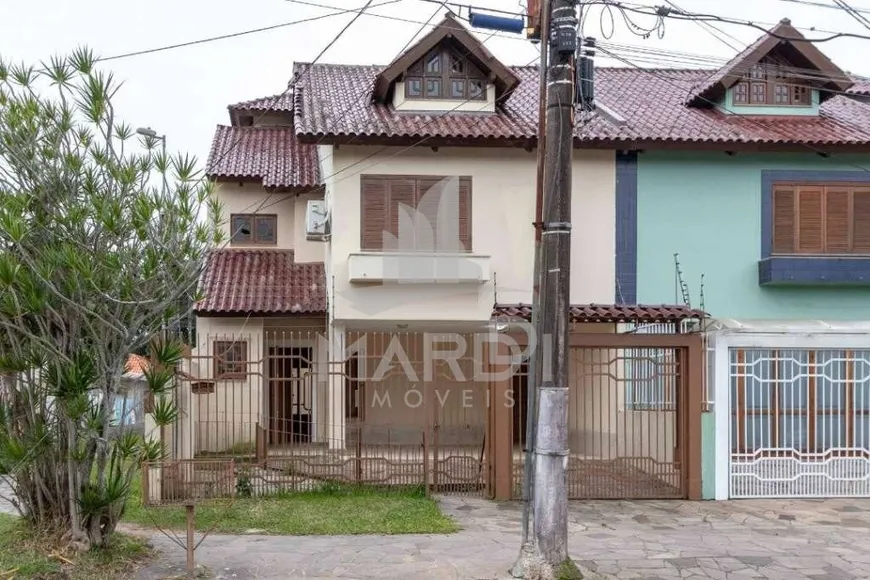 Foto 1 de Casa com 3 Quartos à venda, 172m² em Ipanema, Porto Alegre