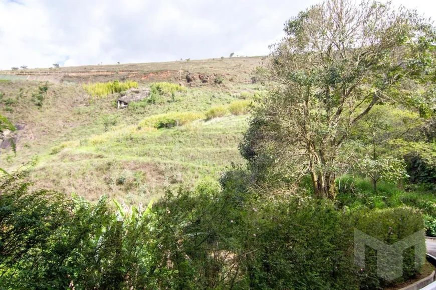 Foto 1 de Lote/Terreno à venda, 35604m² em Itaipava, Petrópolis