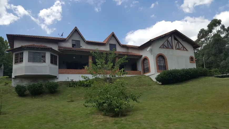 Foto 1 de Casa de Condomínio com 4 Quartos à venda, 480m² em Ressaca, Itapecerica da Serra