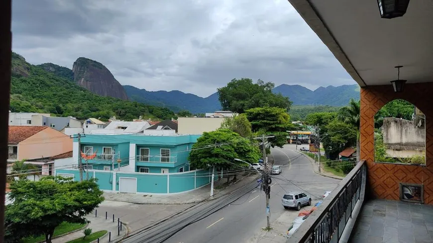 Foto 1 de Apartamento com 3 Quartos à venda, 150m² em Taquara, Rio de Janeiro