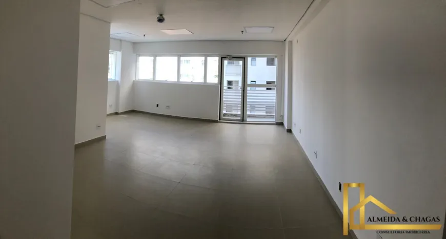 Foto 1 de Sala Comercial para alugar, 40m² em Alphaville Industrial, Barueri