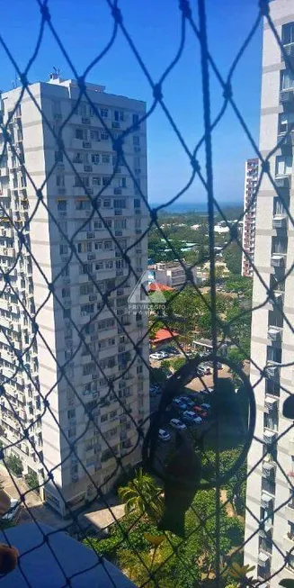 Foto 1 de Apartamento com 2 Quartos à venda, 52m² em Barra da Tijuca, Rio de Janeiro