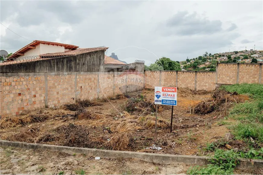 Foto 1 de Lote/Terreno à venda, 208m² em Centro, Itamaraju