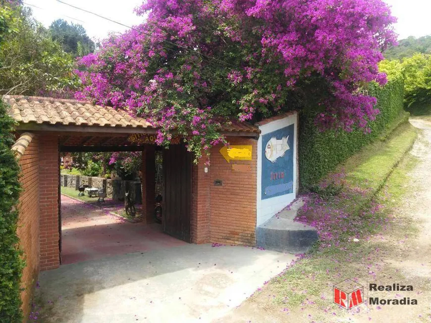 Foto 1 de Fazenda/Sítio com 3 Quartos à venda, 1000m² em Jardim Rosa Azul-Caucaia do Alto, Cotia