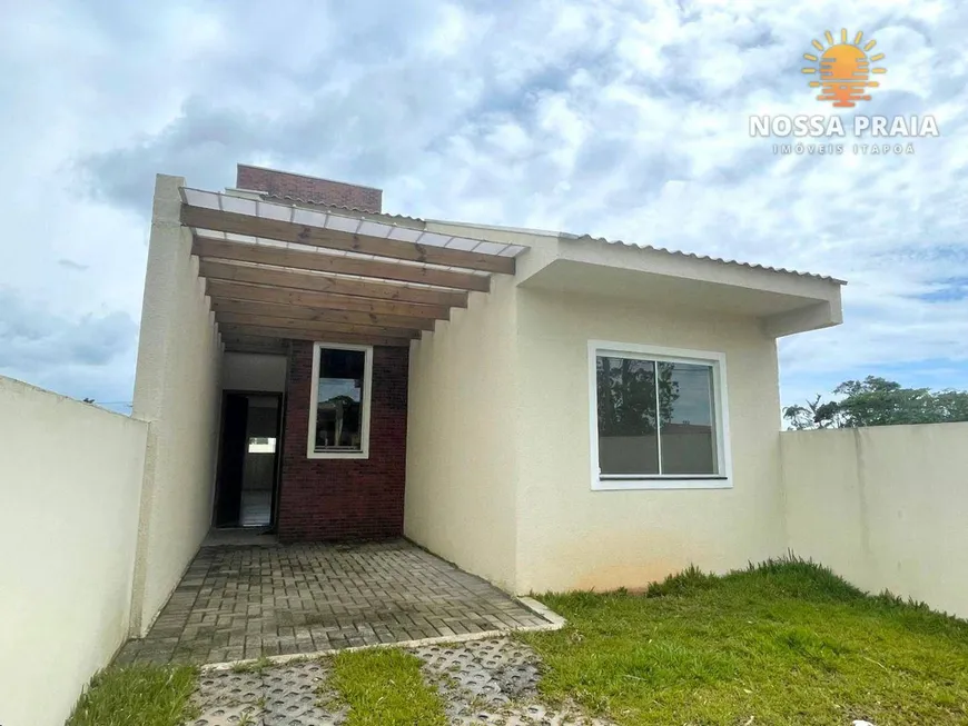 Foto 1 de Sobrado com 3 Quartos à venda, 101m² em Brandalize, Itapoá