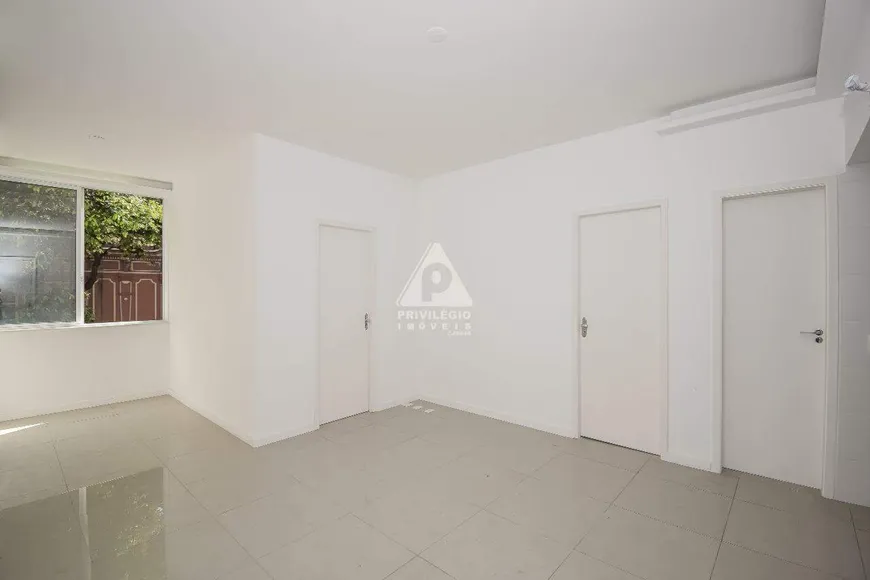 Foto 1 de Flat com 2 Quartos à venda, 70m² em Catete, Rio de Janeiro