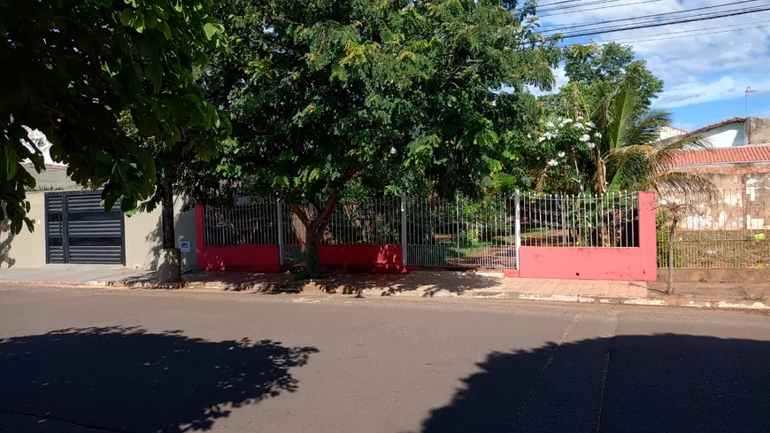 Foto 1 de Casa com 3 Quartos à venda, 152m² em Vila Taquarussu , Campo Grande