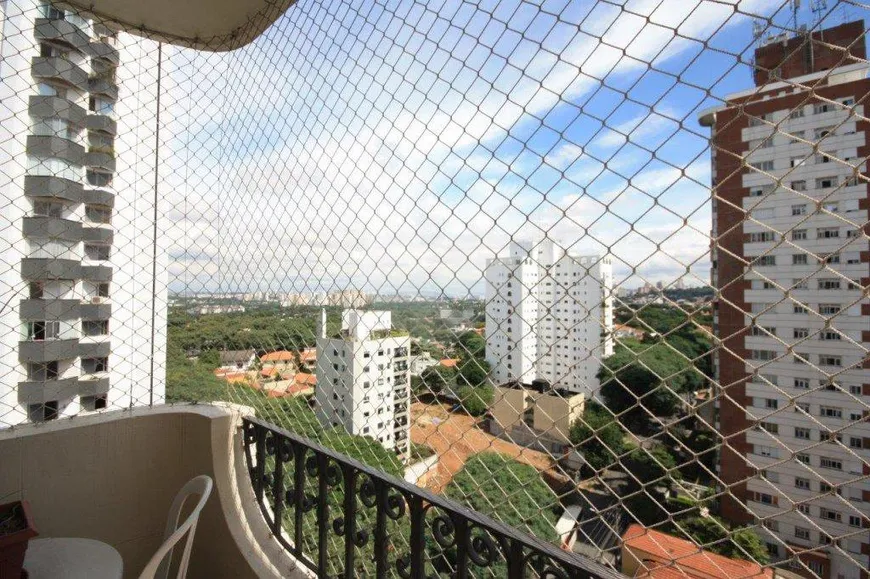 Foto 1 de Apartamento com 2 Quartos à venda, 70m² em Alto de Pinheiros, São Paulo