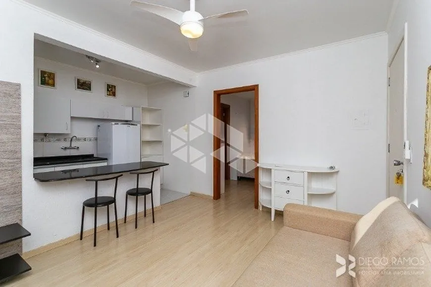 Foto 1 de Apartamento com 1 Quarto à venda, 41m² em São João, Porto Alegre