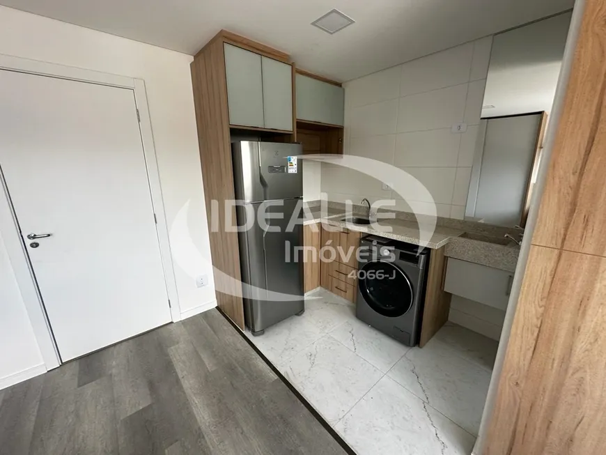 Foto 1 de Apartamento com 1 Quarto para alugar, 23m² em Rebouças, Curitiba