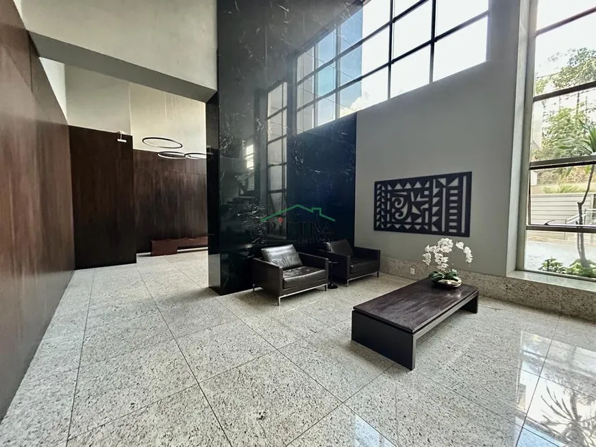 Foto 1 de Apartamento com 4 Quartos à venda, 183m² em Belvedere, Belo Horizonte